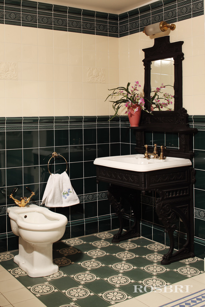 Rosbri "English House" Main Showroom