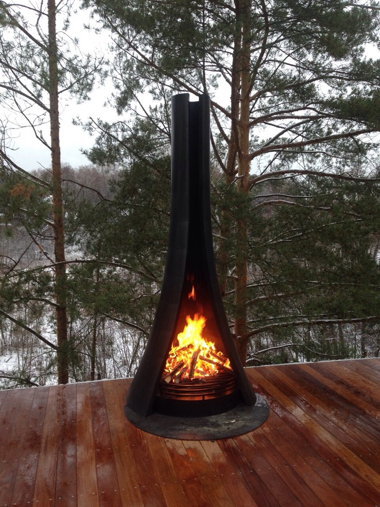 Обложка проекта: Уличный камин с передвижной тумбой с приборами.