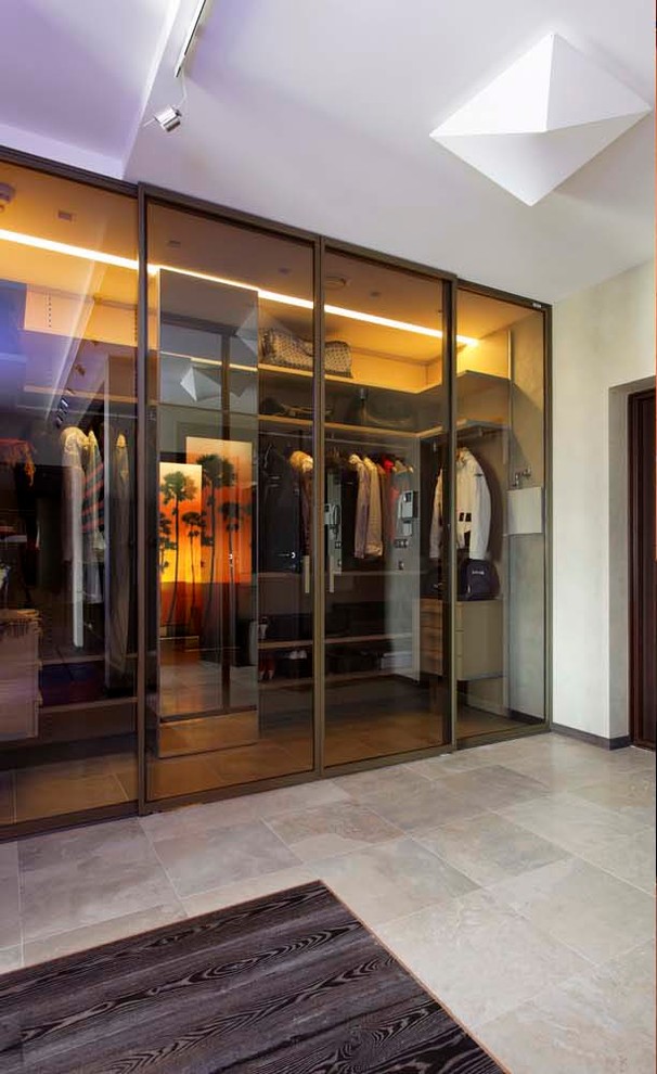 Квартира с морским аквариумом