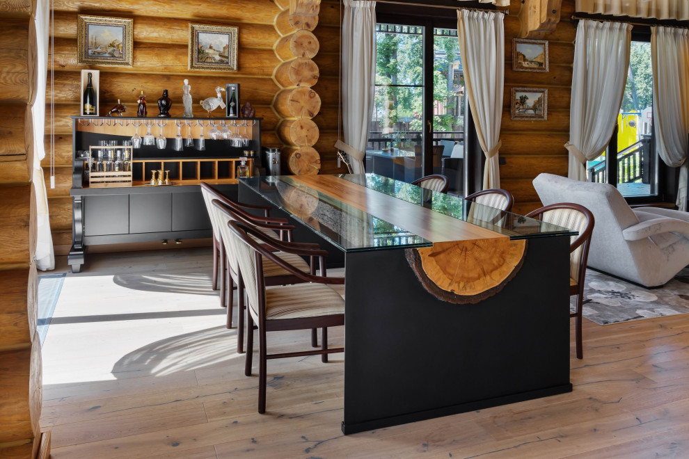 Дом у озера