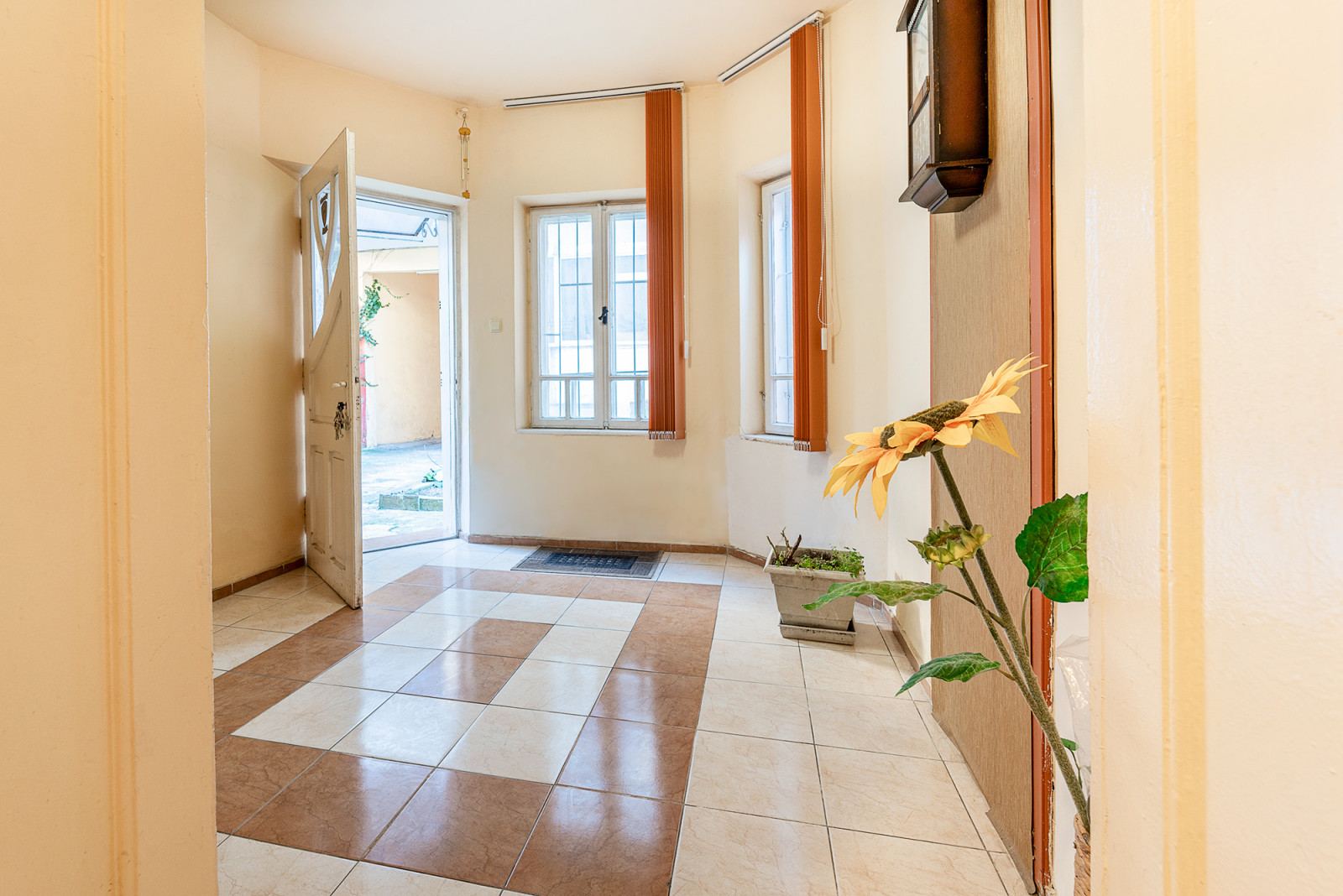 Варна центр, Мария Луиза 33