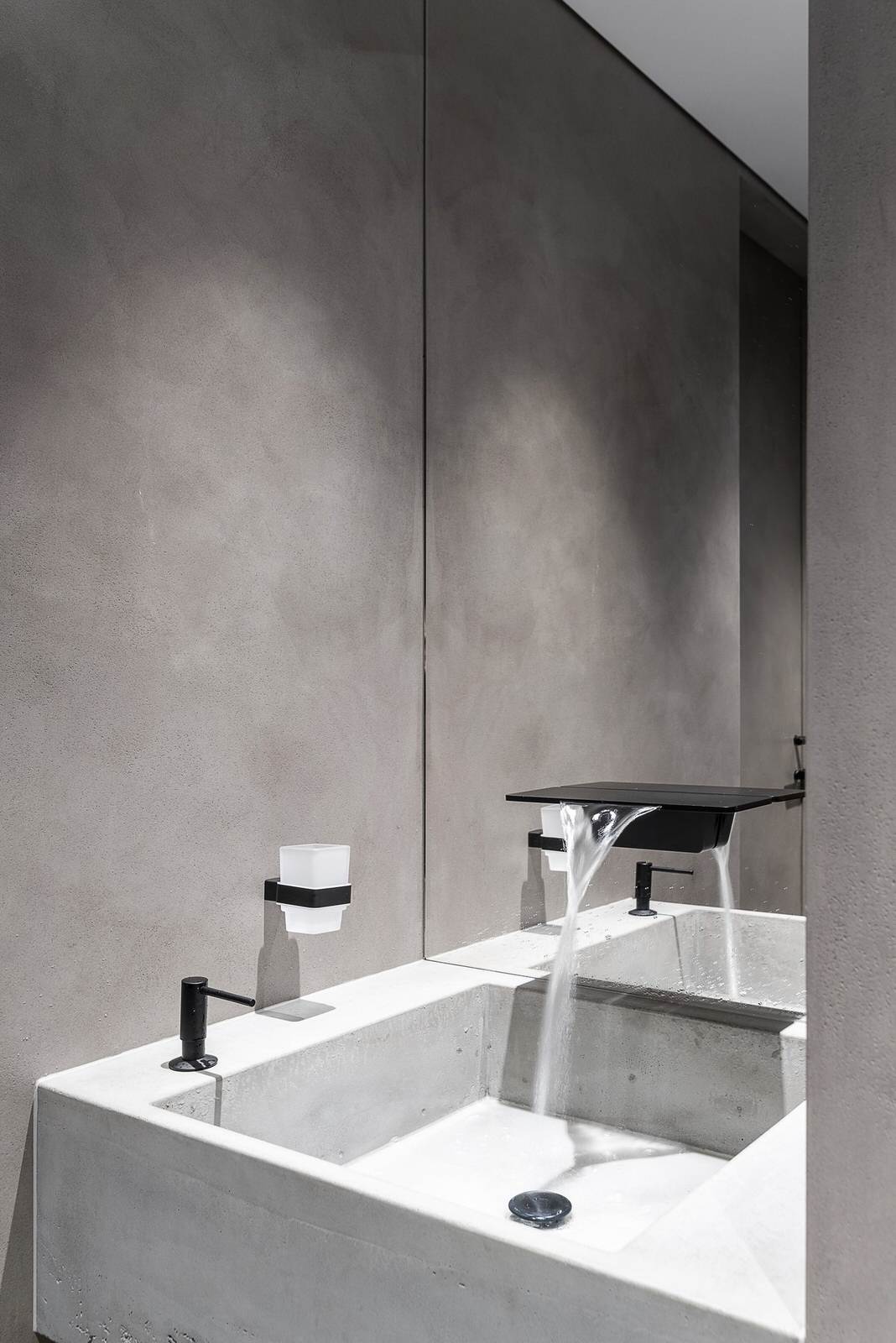 Реализованный дизайн проект квартиры в ЖК "Эко Сити"