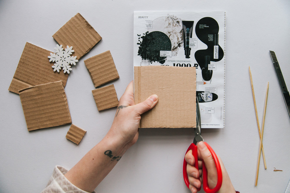 Фотоохота: Ёлки из бумаги, которые можно сделать за час