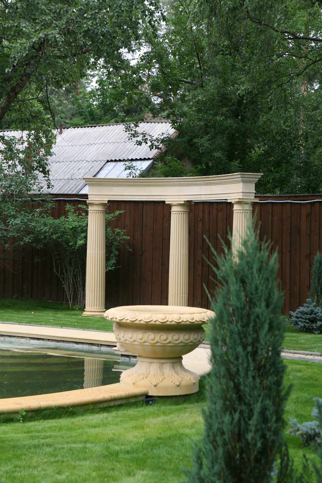 Обложка проекта: Декорирование камнем в ландшафтном дизайне