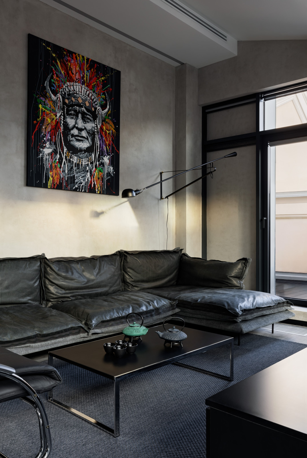 Квартира с видом на крыши Петербурга