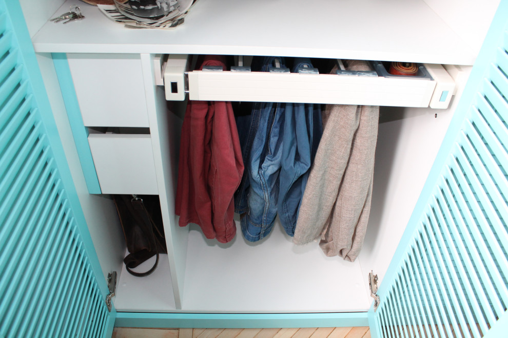 Избавляемся от запаха в шкафу