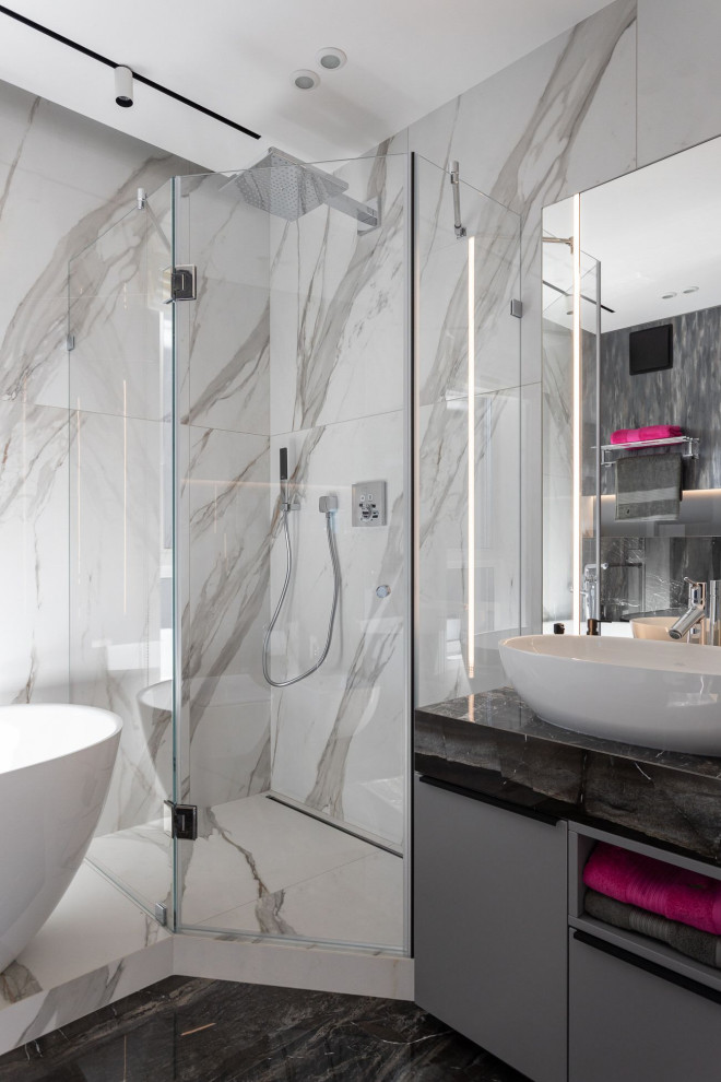 Практичная ванная комната