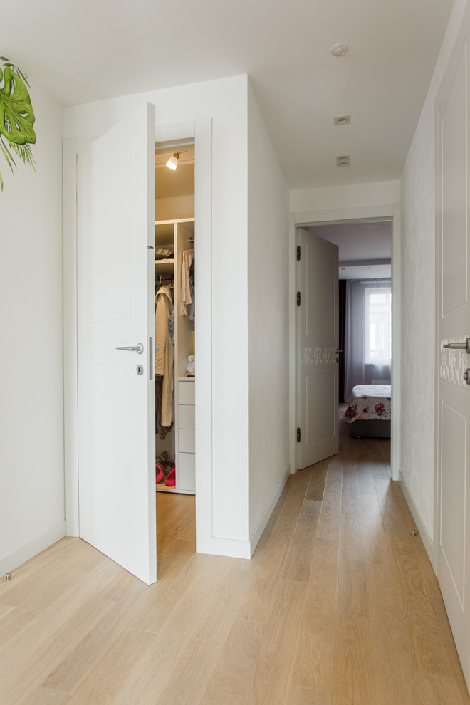 Яркая евротрешка