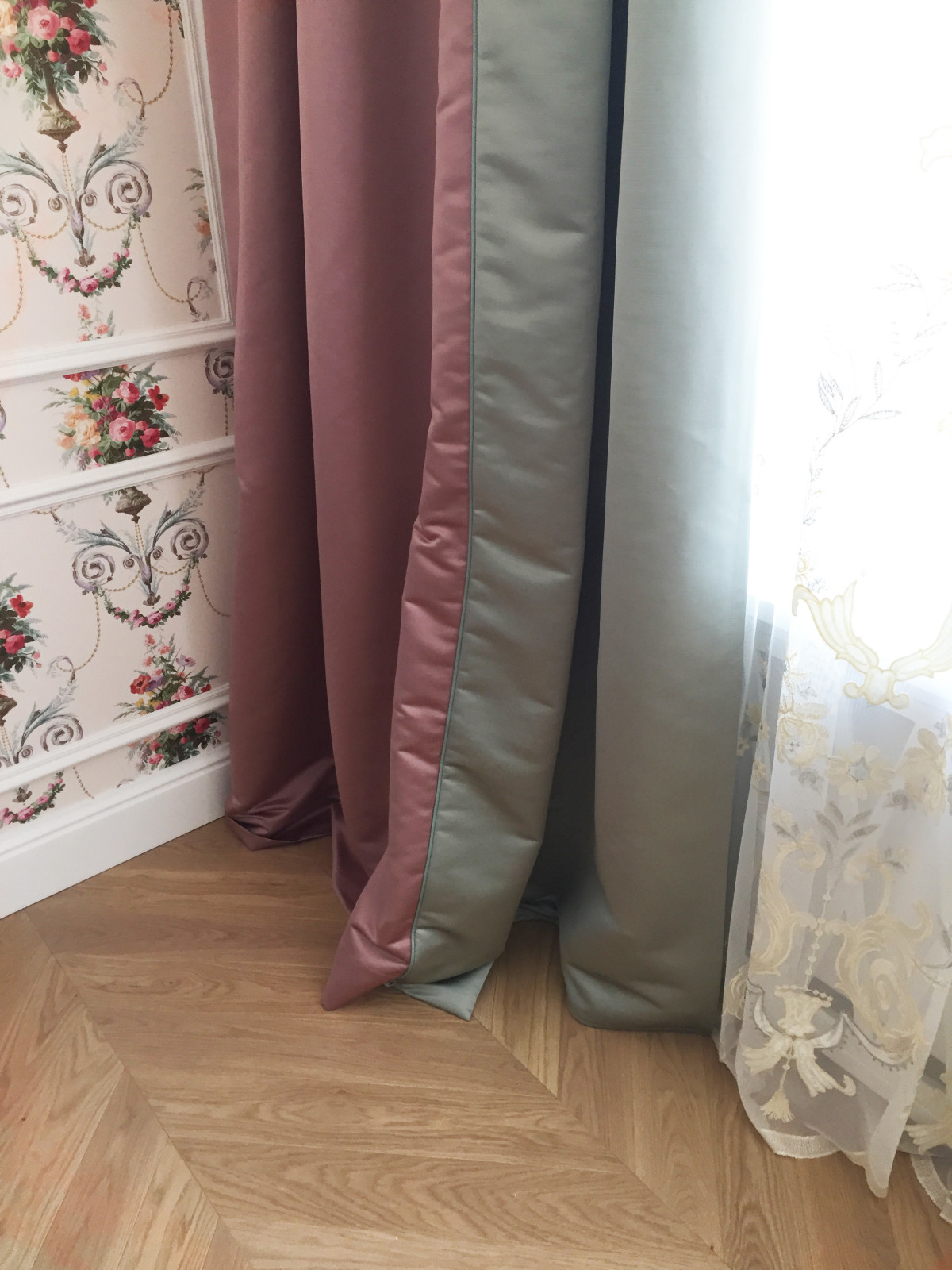 квартира в французском стиле в процессе декорирования