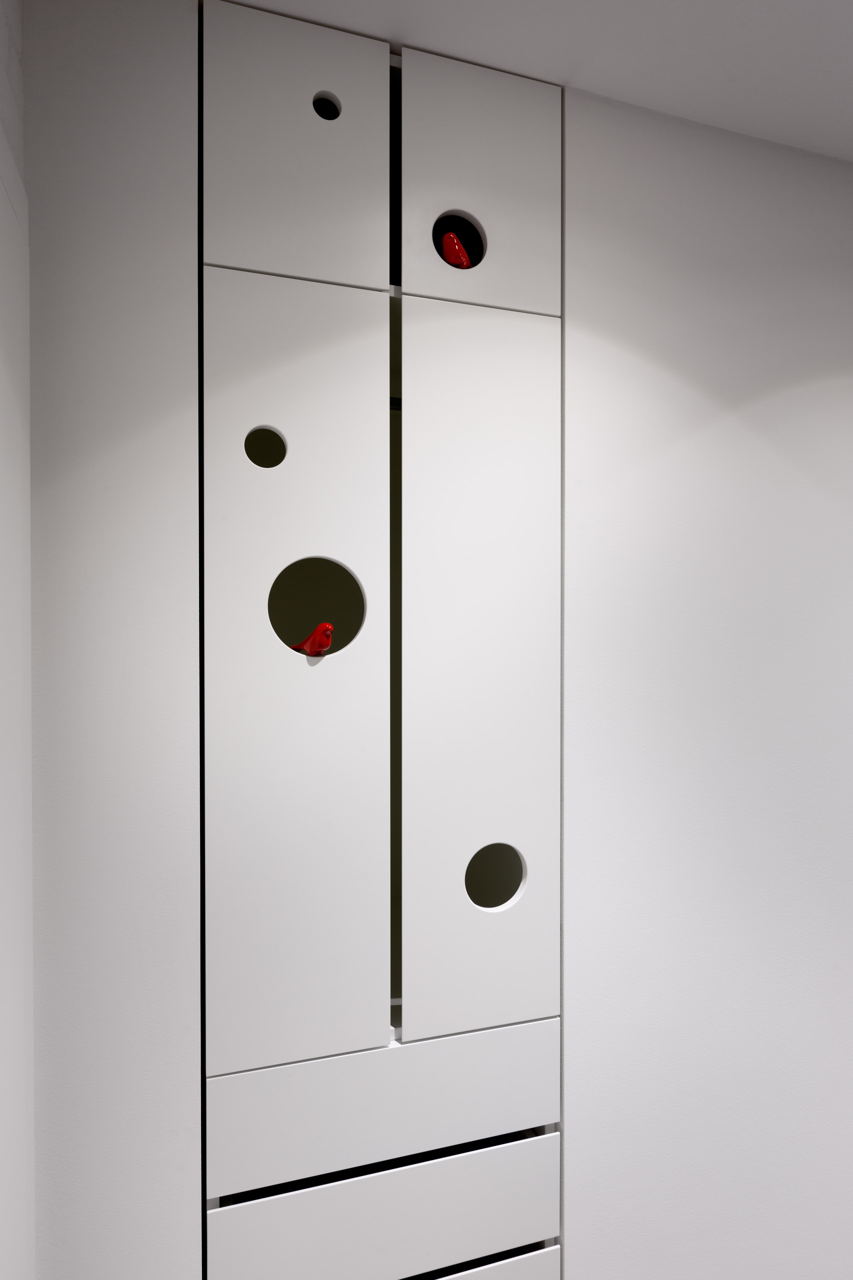 Houzz Украина: Минималистичная квартира с четырьмя уровнями