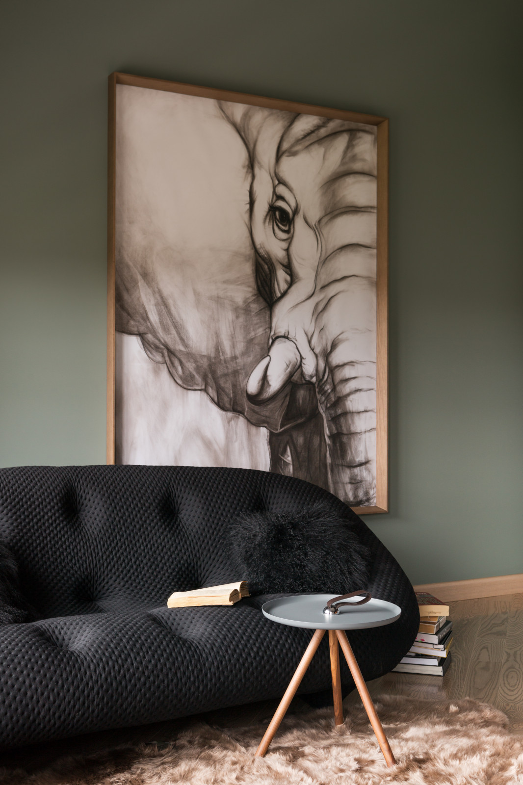 Кабинет - Энергия гармонии. Квартира для молодой пары.