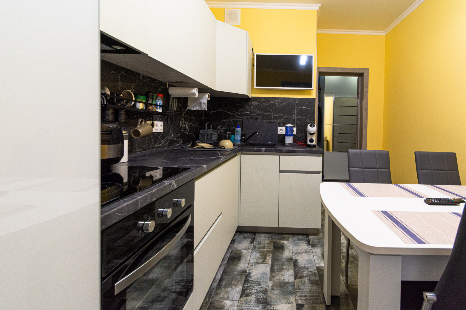 Кухня в современном стиле