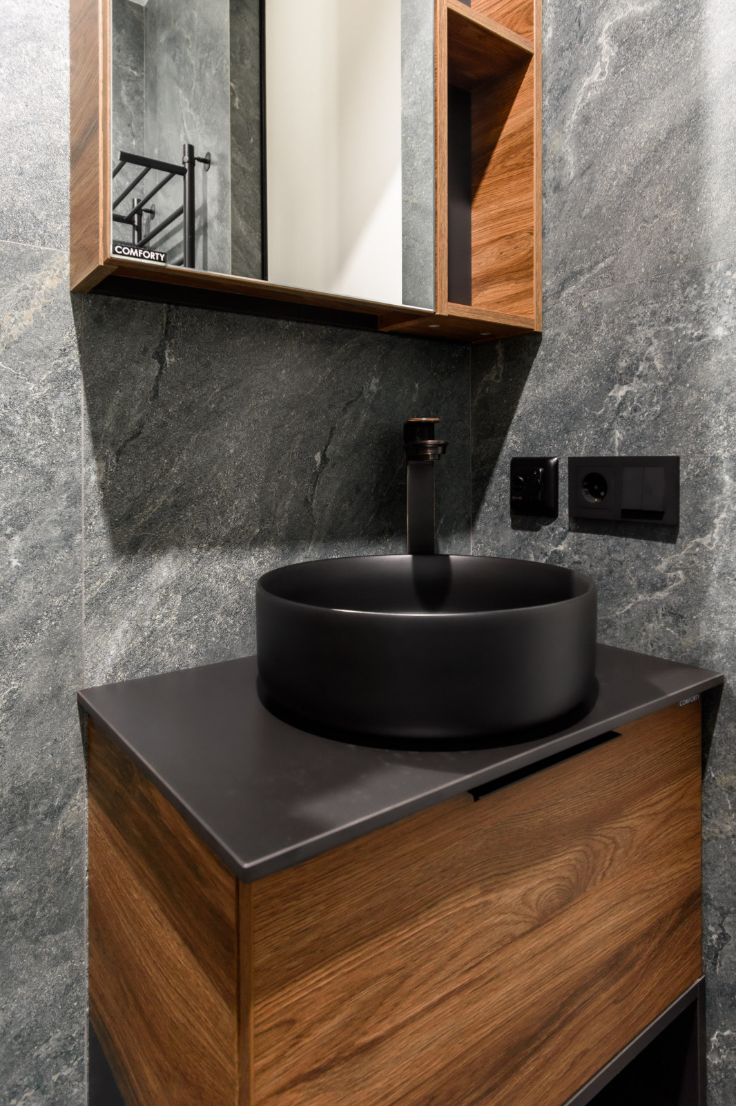 Студия в современном, минималистичном стиле