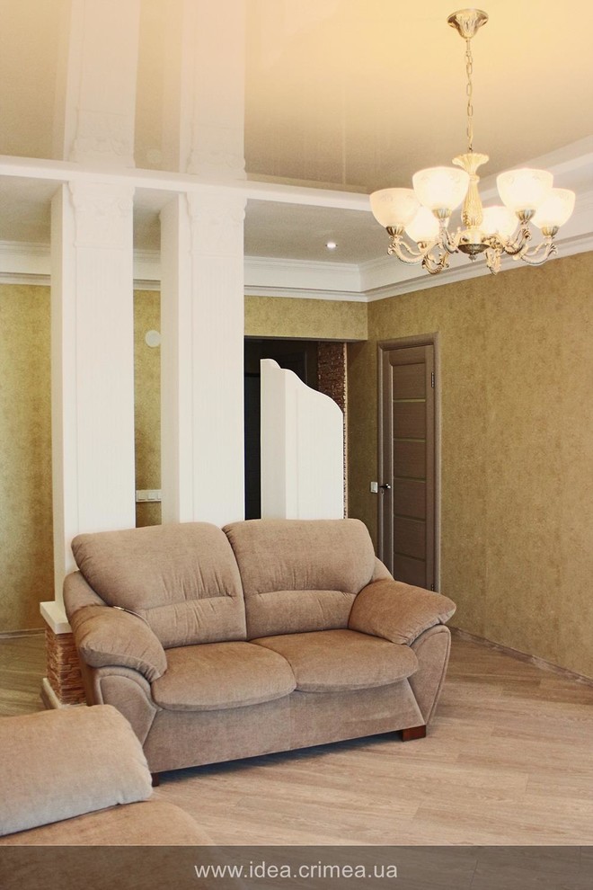 Antique atmosphere in modern apartment