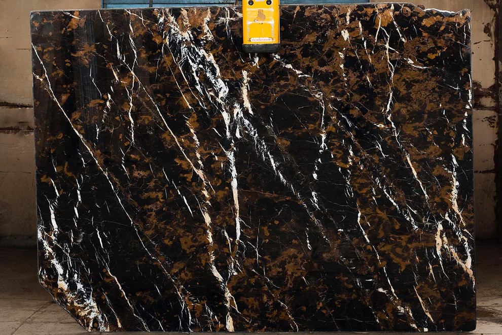 Классы и категории мрамора: Как они «диктуют» цену камня