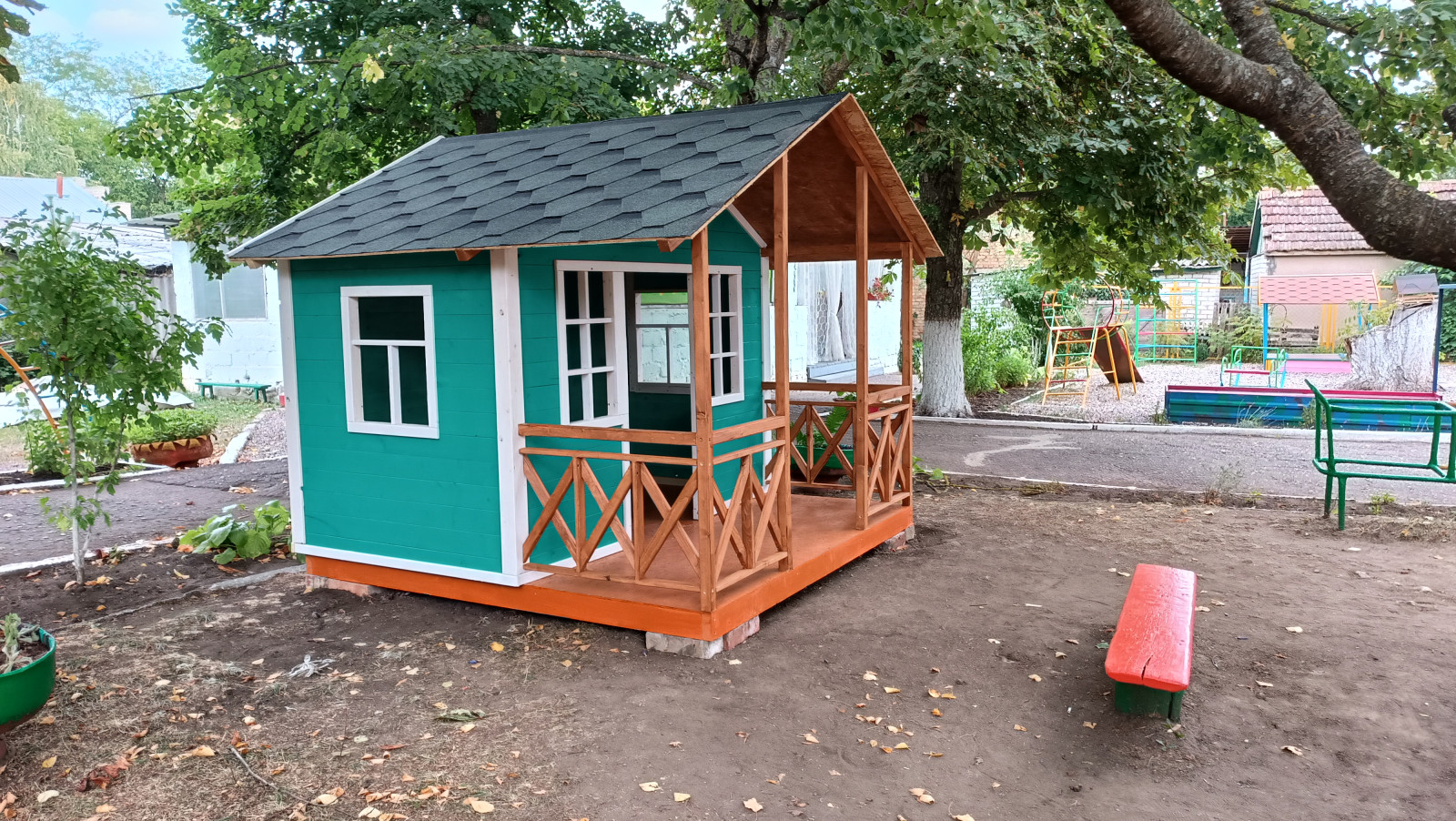Обложка проекта: детские домики