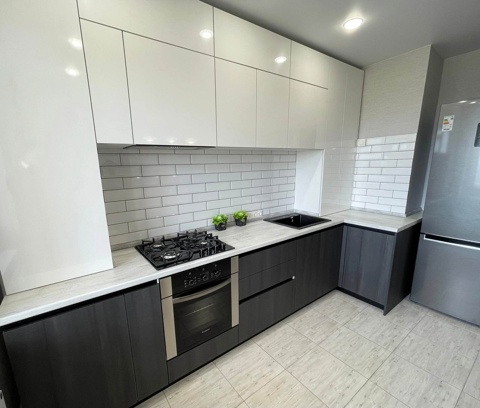 Комби бело-серая