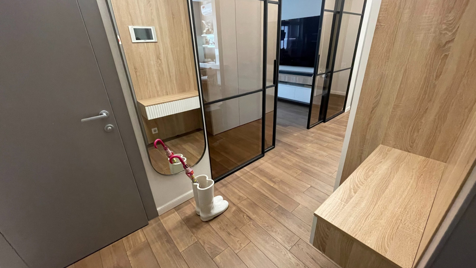 Маленькое пространство - много функционала