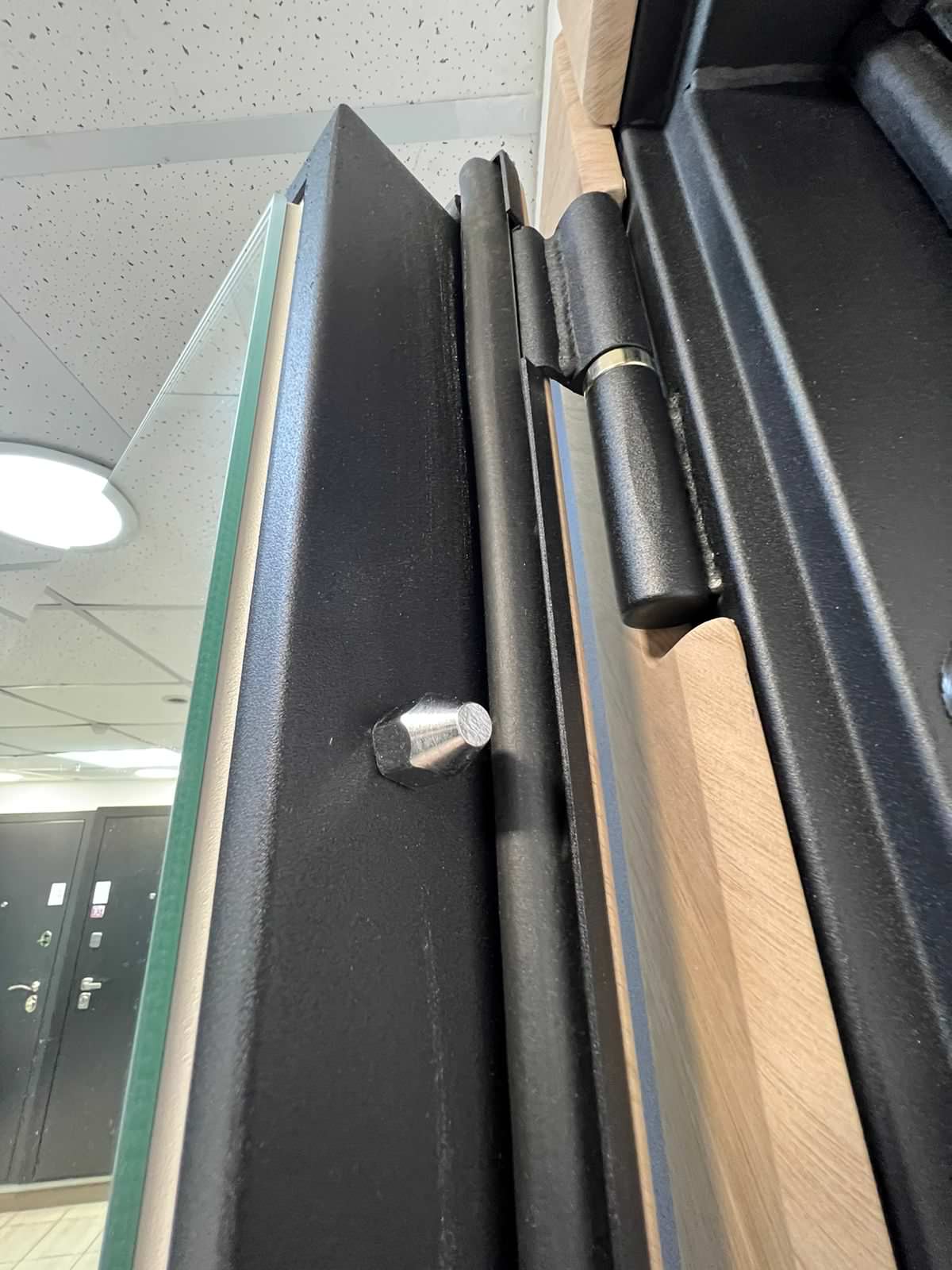 Интерьер магазина-салона Киров, Герцена, 88, цокольный этаж