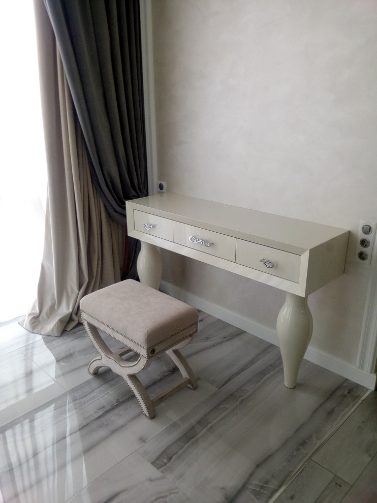 Мебель и аксессуары для спальни.