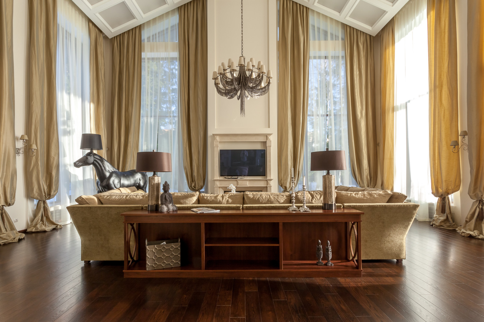 Дом в жилом поселке Пестово. 1000 м.кв.