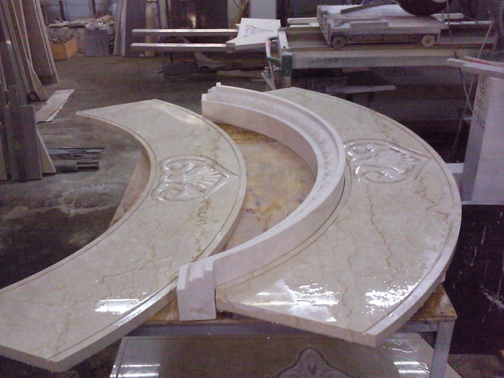 Иконостас в храме Пирогово.Московская область.