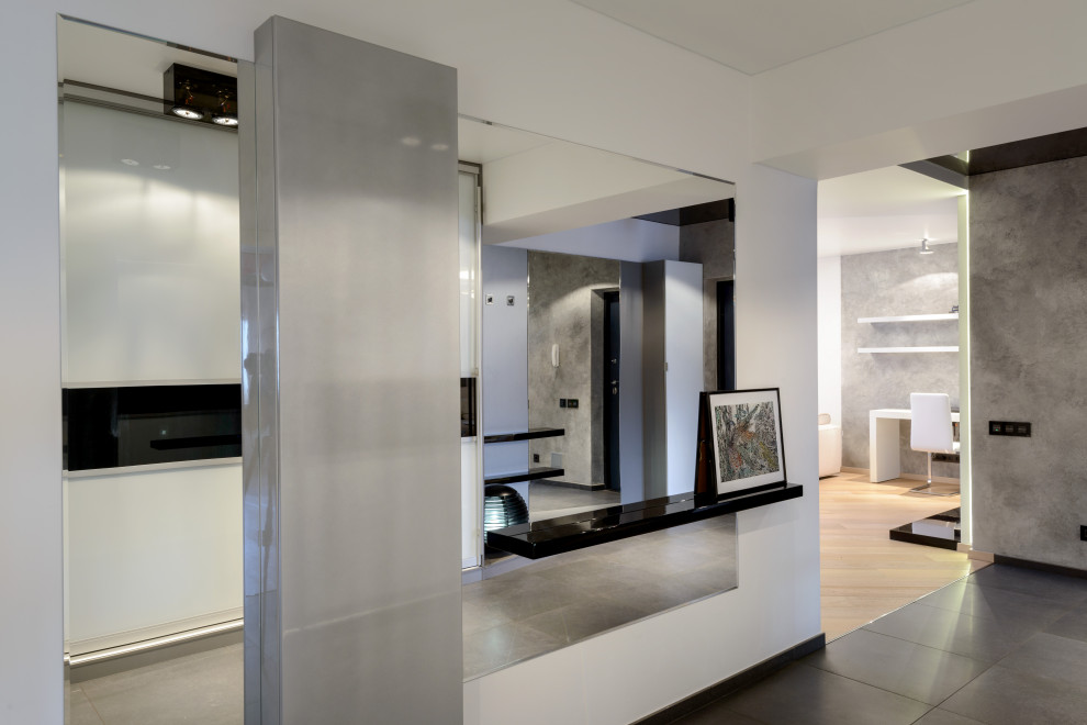 оттенки серого..