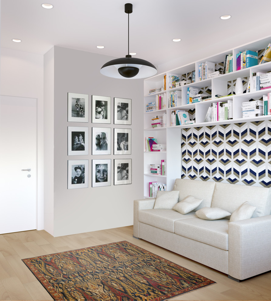 Светлый интерьер с яркими акцентами