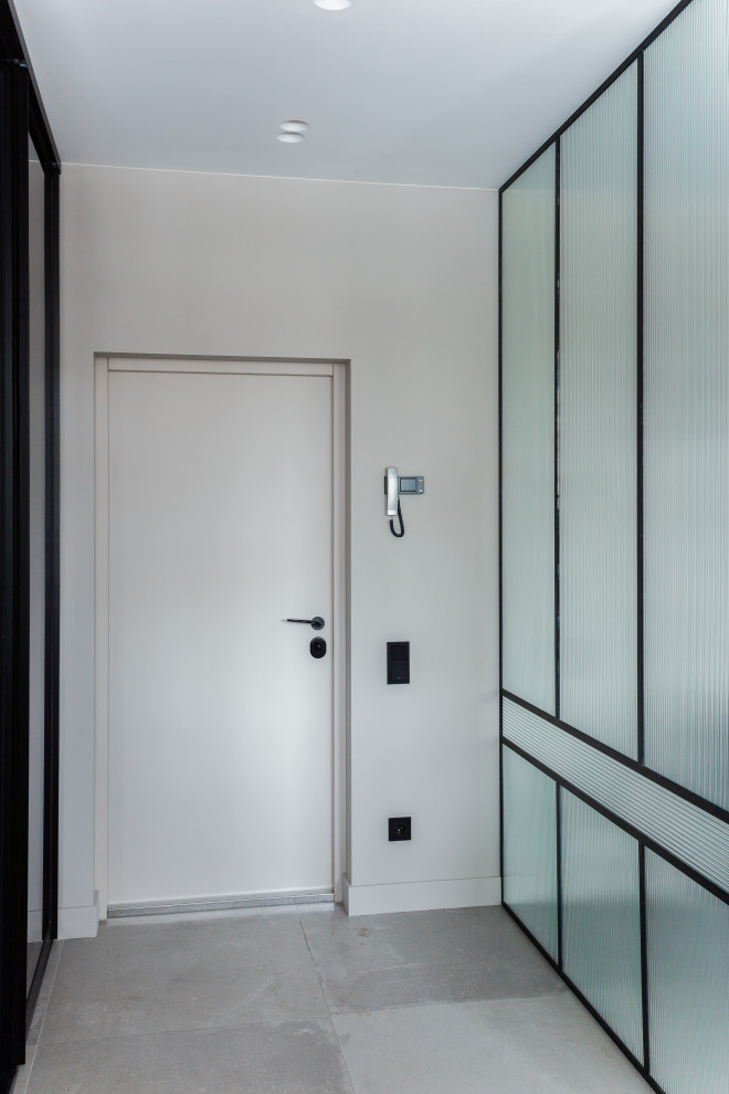 Обложка проекта: Минимализм с ярким акцентом