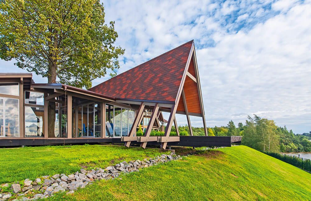 Фахверковый дом на берегу Волги