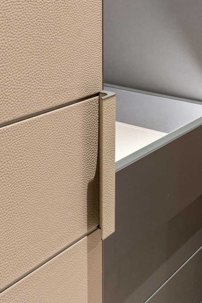 Neva Towers Apartment