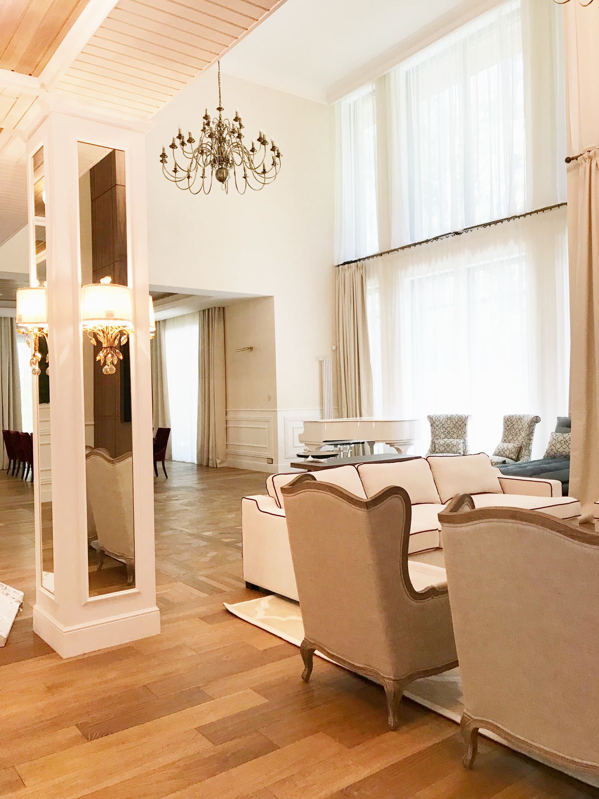 Дом 1000 кв.м - фото