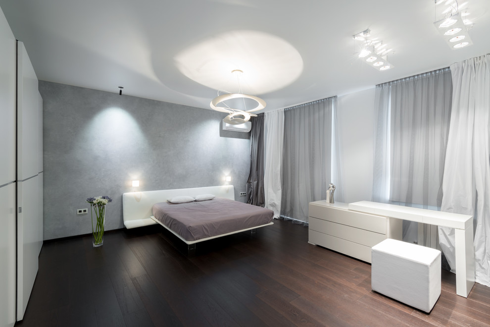 Совпадение интересов..