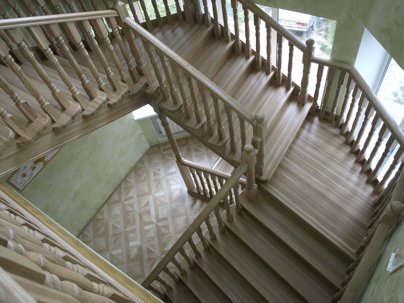 Лестница 3-х маршевая (дуб)