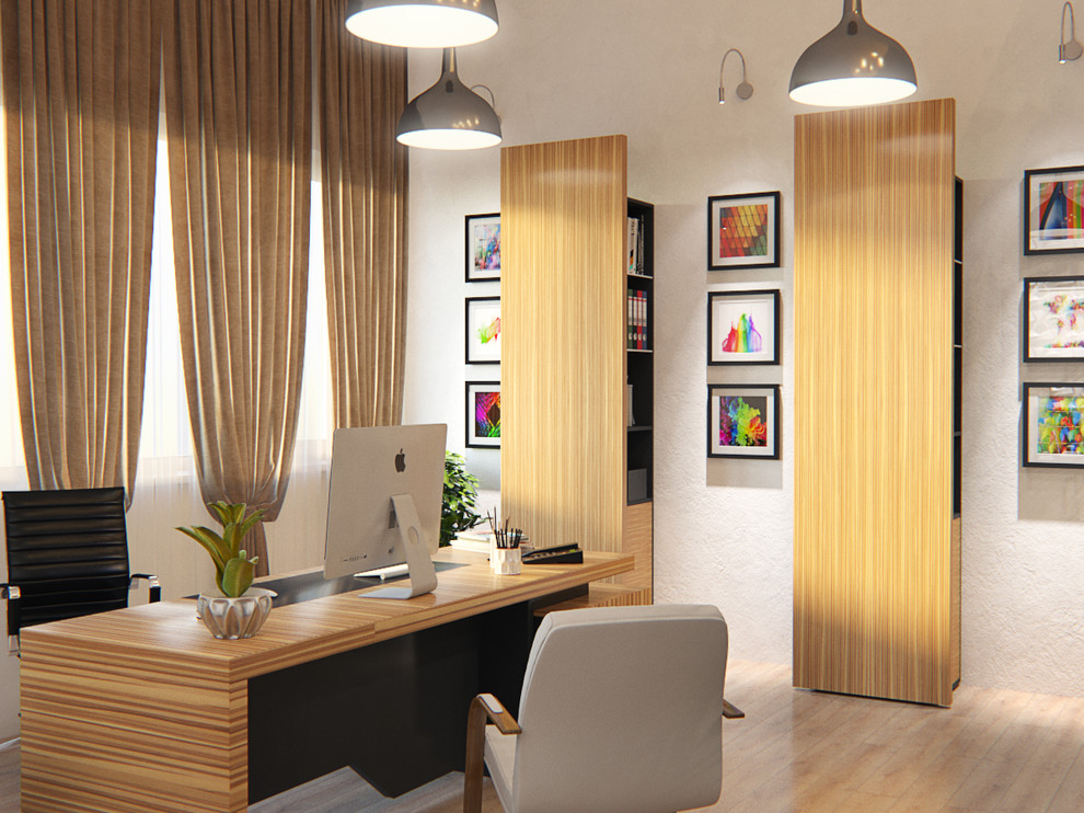 Кабинет с балконом