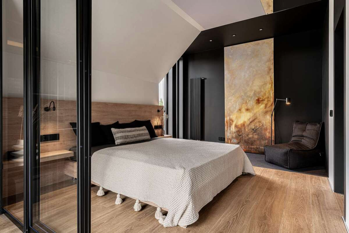 Луч света в темном царстве (Москва - Переделка.ТВ "Дачный ответ")