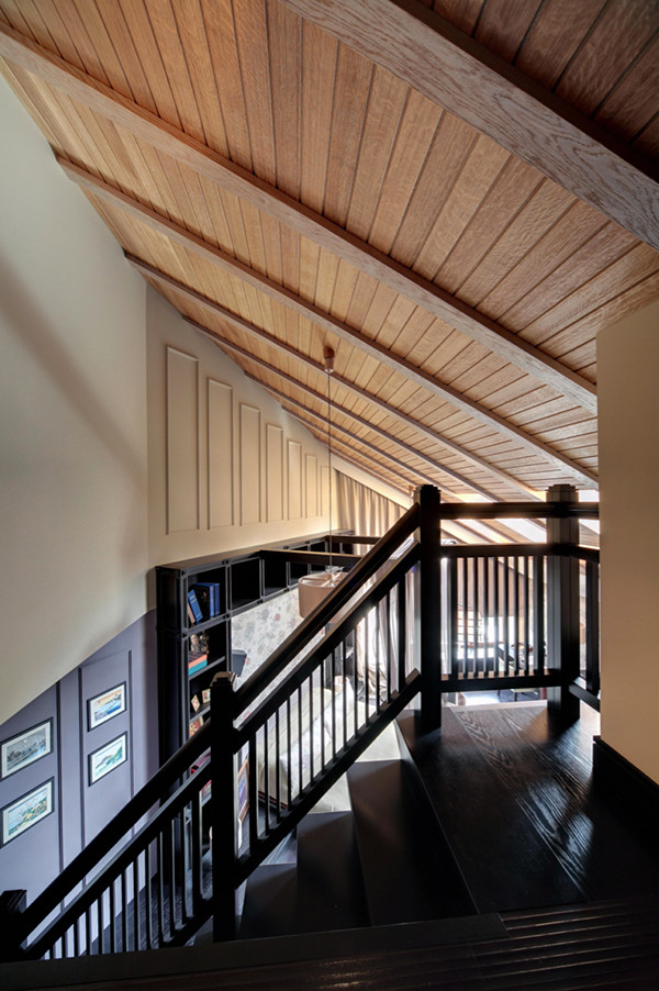 Residential for a poetess