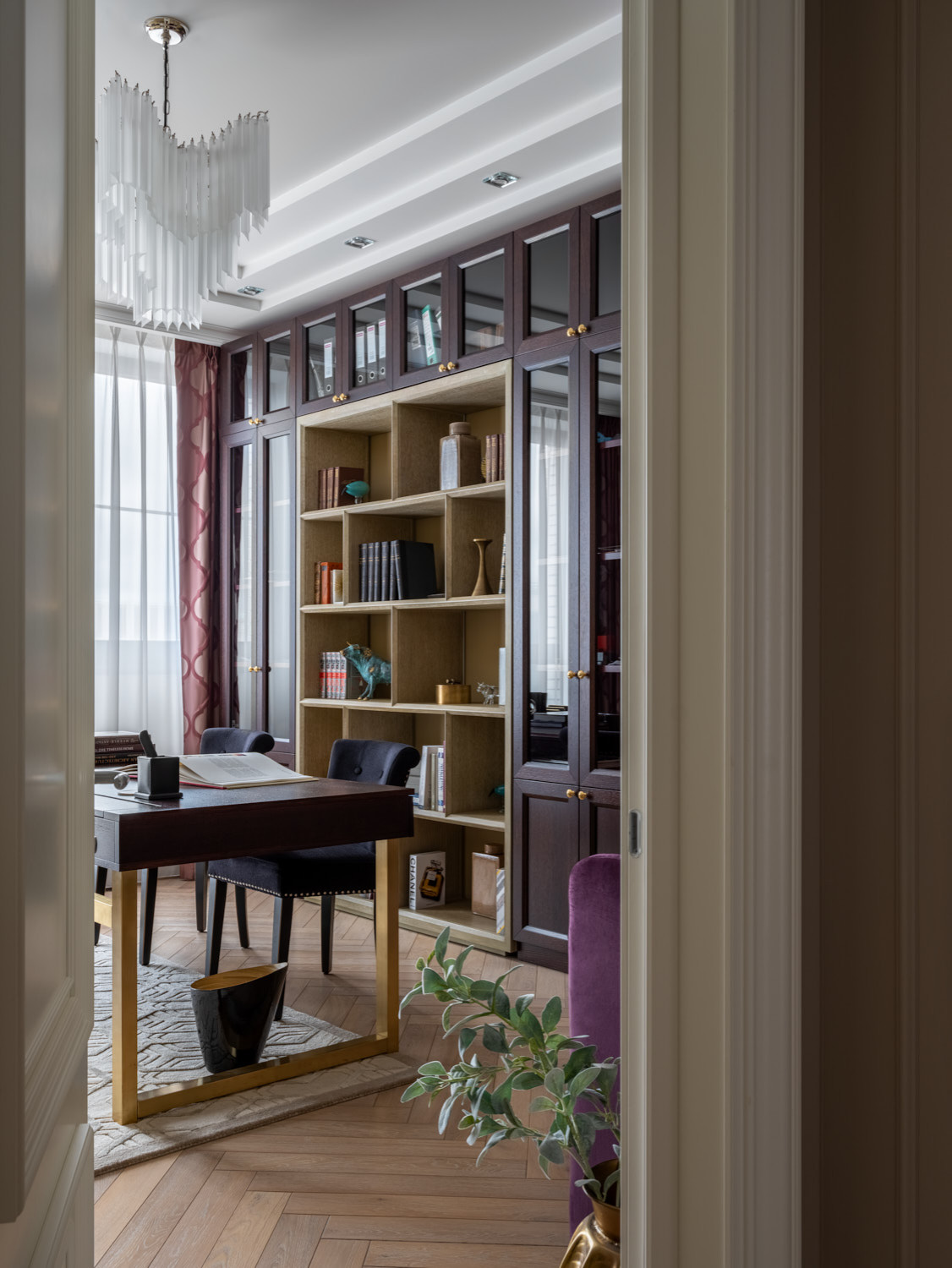 Поиск планировки: Квартира с детской и кабинетом [4 плана]