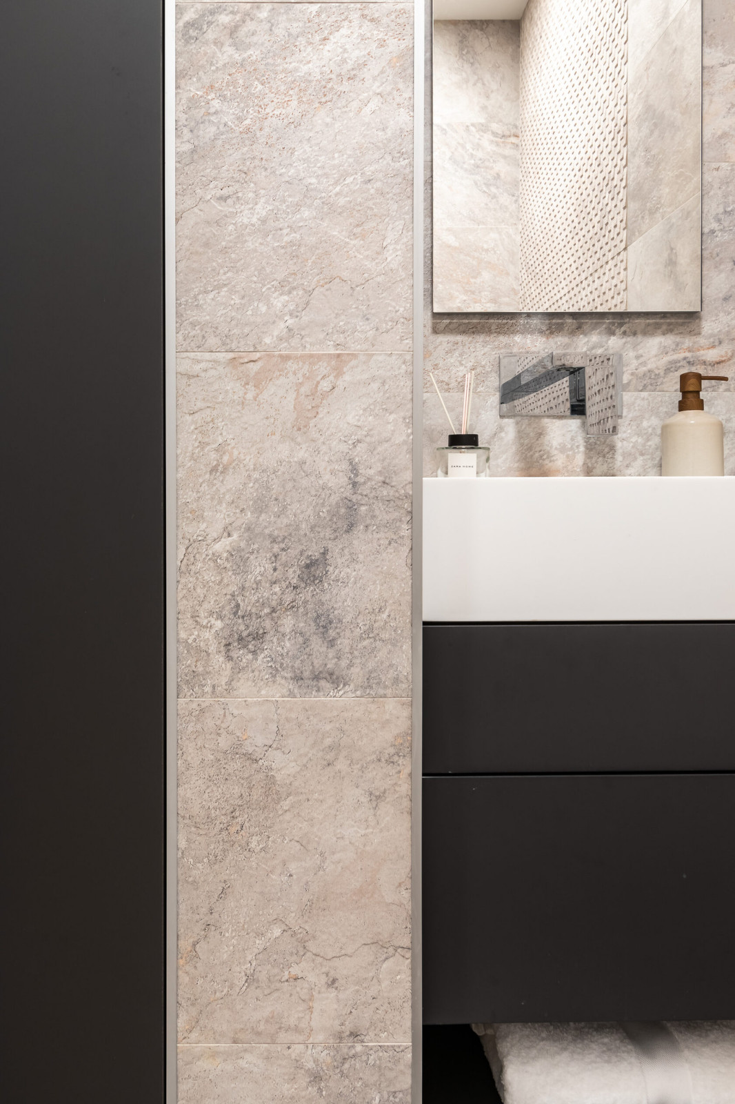 Дом на излучине Невы