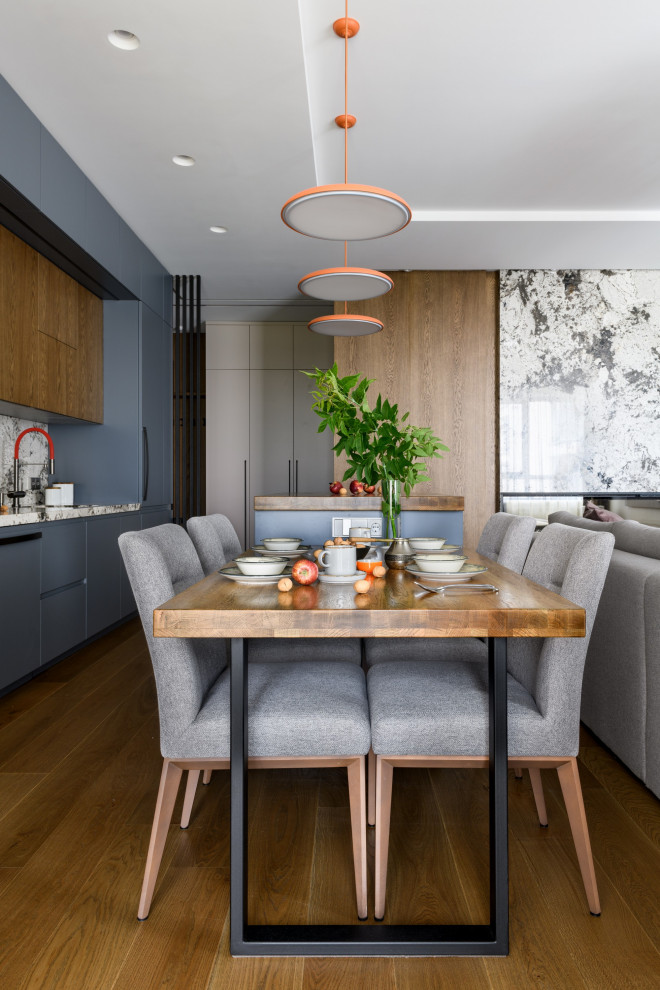 Натуральные материалы в интерьере трехкомнатной квартиры