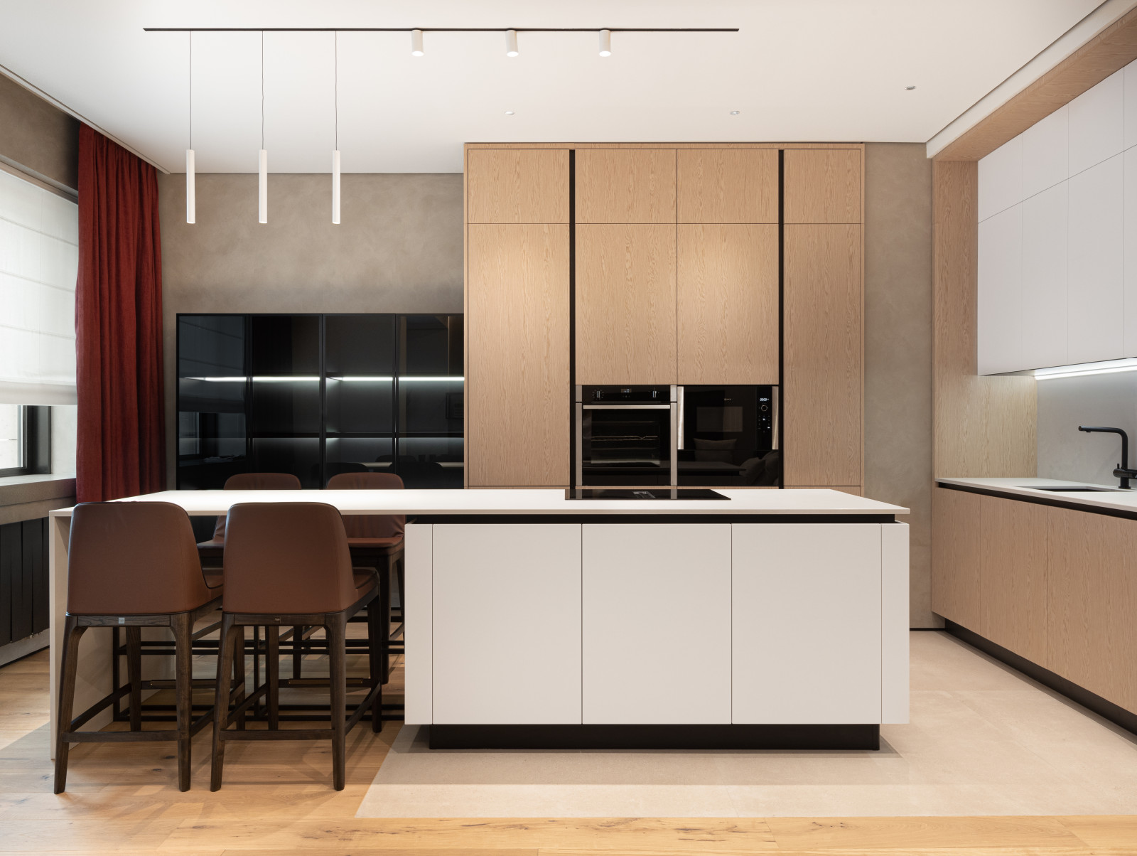 Искра Парк 595