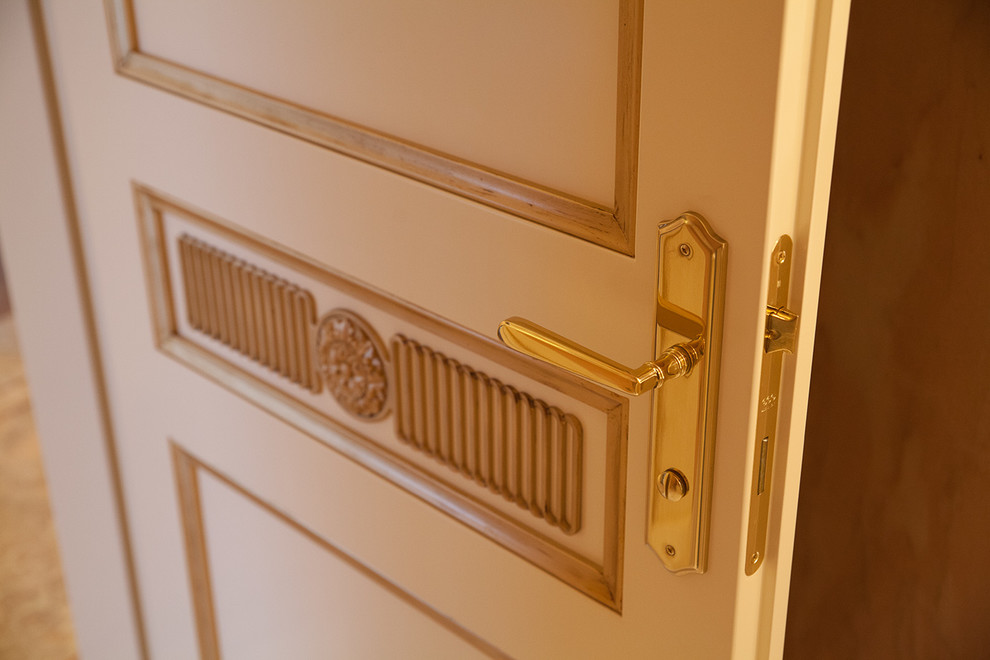 Дворцовая классика в городской квартире