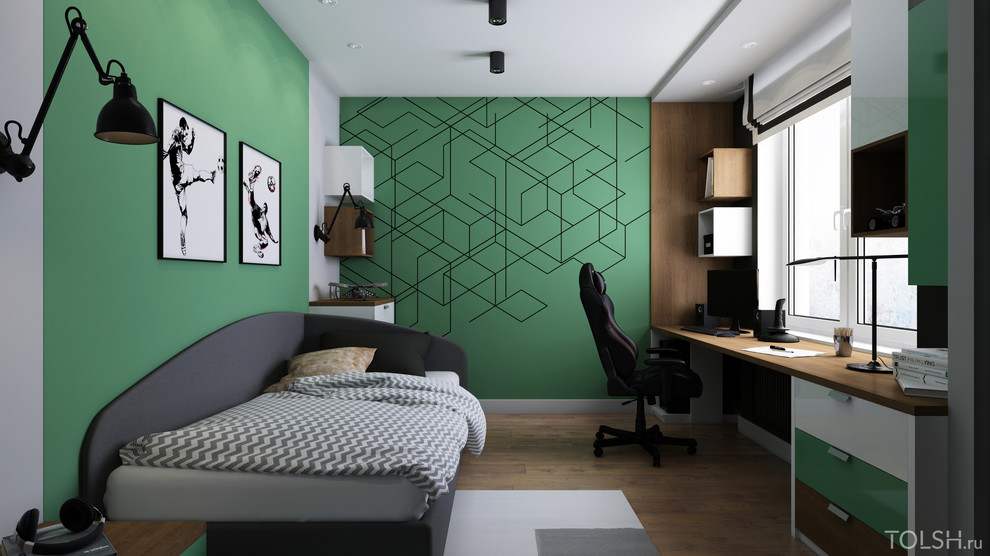 С зелёным акцентом