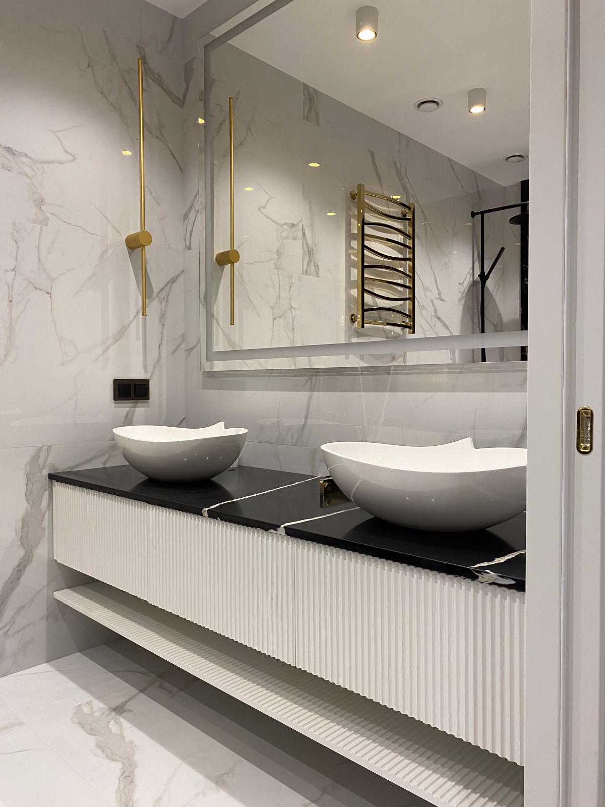 Обложка проекта: Столешница в ванную комнату