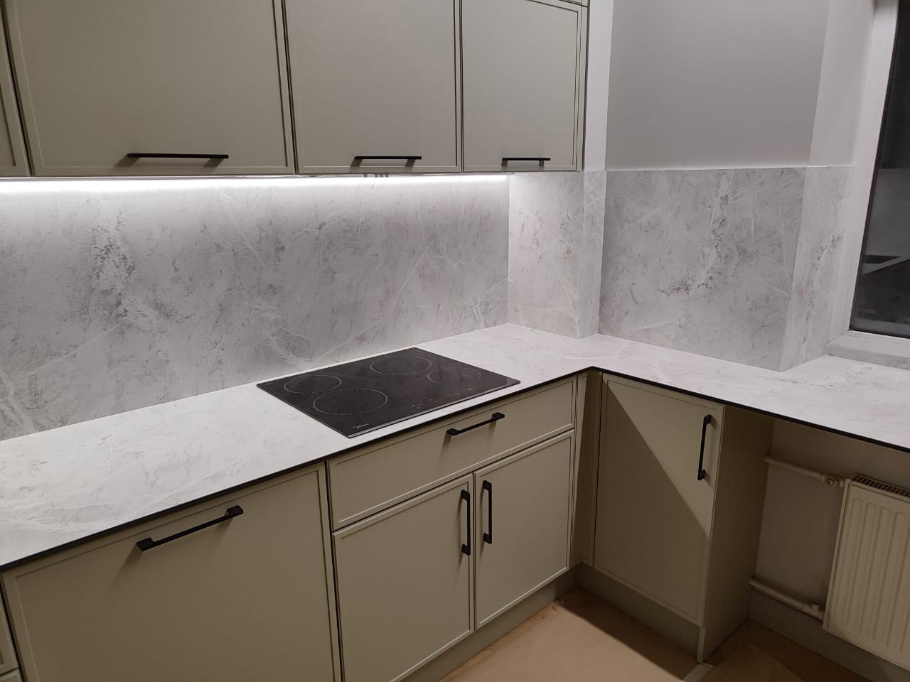 Столешница из Компакт Пластика Мрамор Синоп Белый