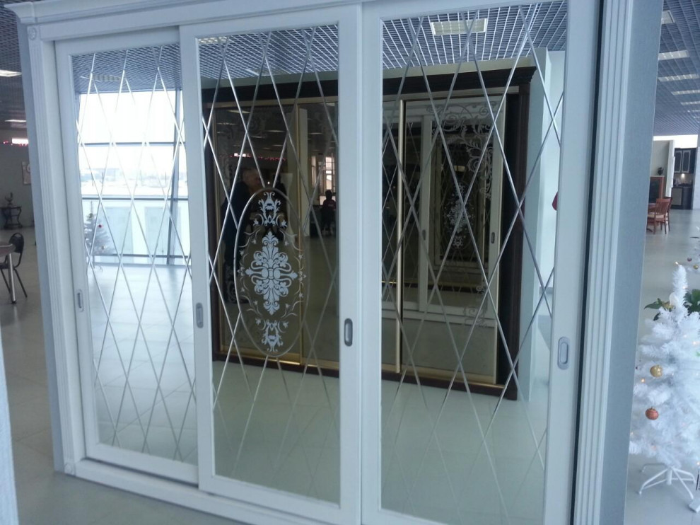 Обложка проекта: Зеркала в шкаф-купе