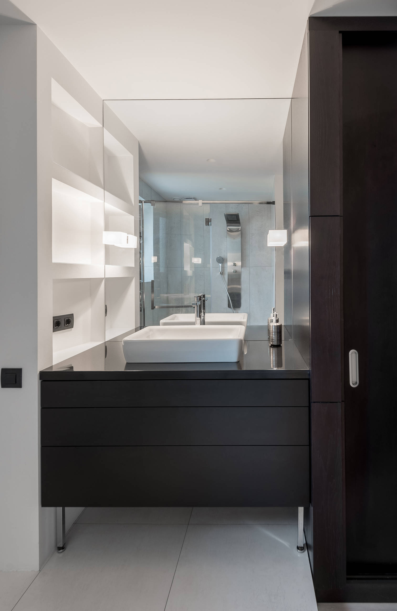 Houzz тур: Лофт с бетонным потолком в Ростове-на-Дону