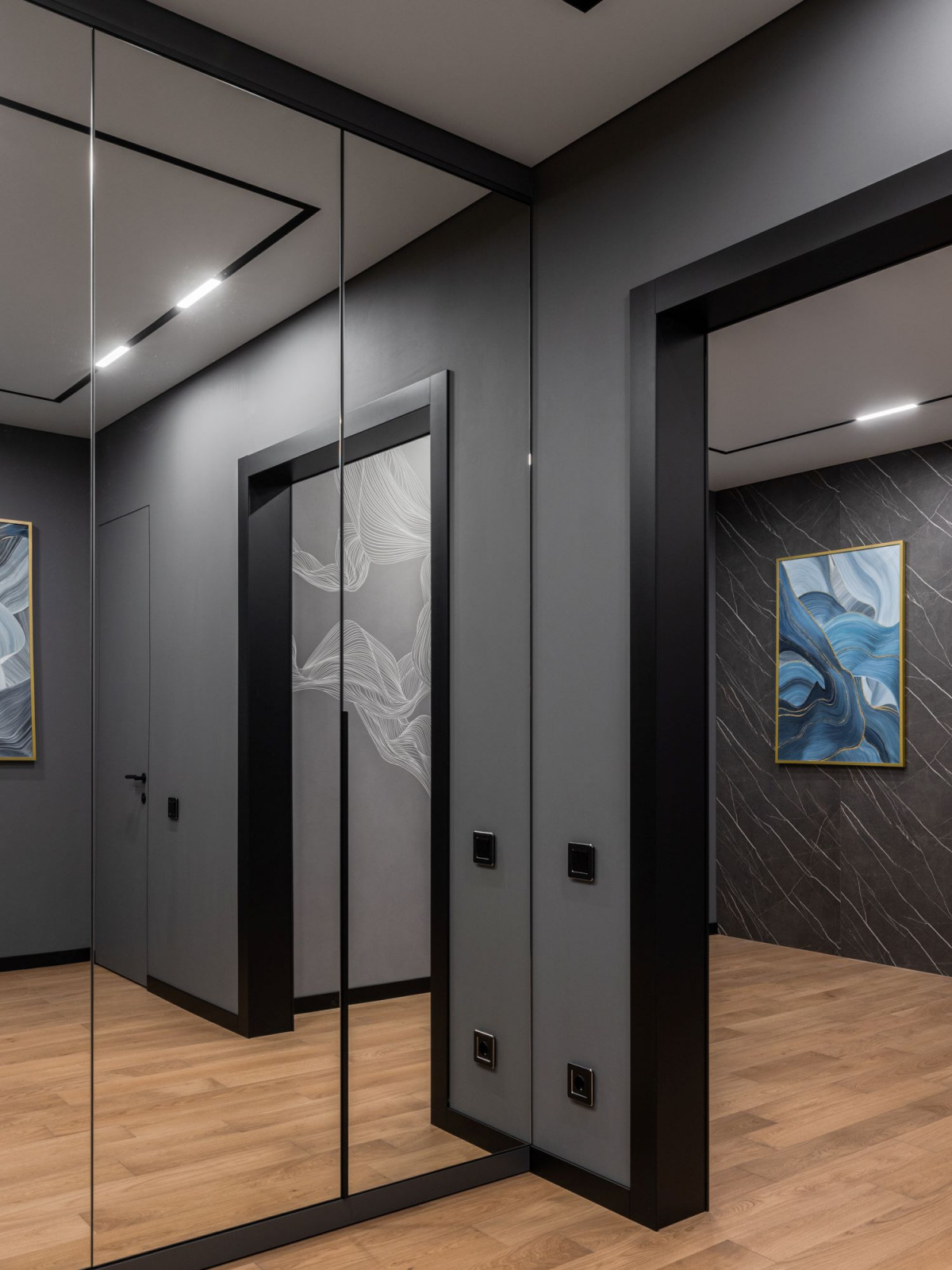 Обложка проекта: Реализация дизайн-проекта квартиры в ЖК на ЭНГЕЛЬСА