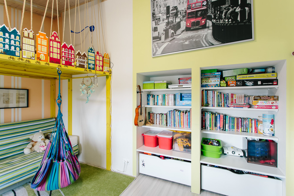 В гостях: Мансарда со стихийным ремонтом