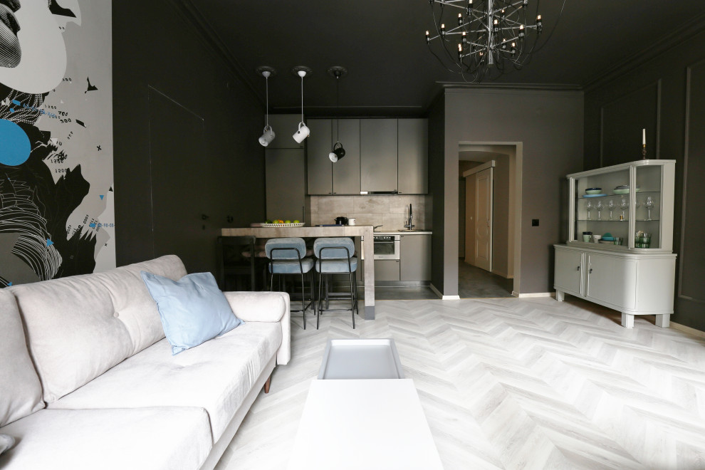 Чёрное и белое